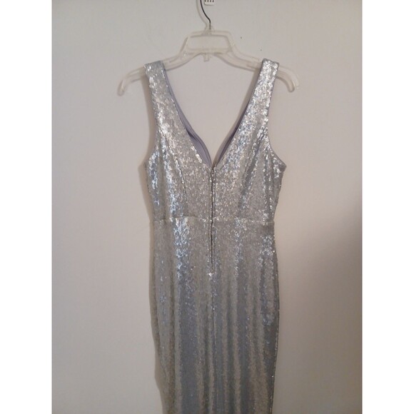 Venus Sequined Long Evening Ball Gown M Silver Gray V Neck Sleeveless Zip Slit - Picture 7 of 10